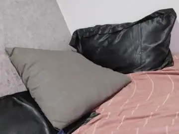 Chaturbate Live Sex of ts_danielahugecock_xxx