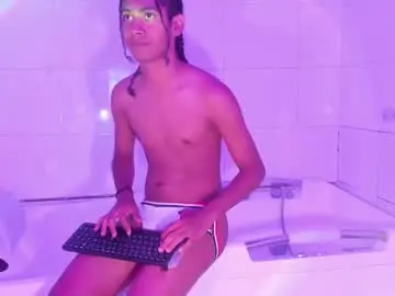Chaturbate Nude Webcam of maxim_walker
