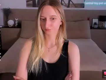 Chaturbate Live Sex of _ri_na_