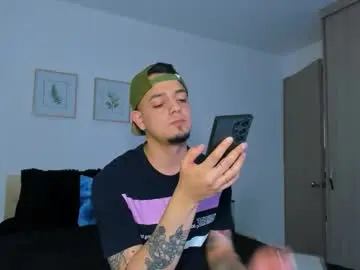 Chaturbate Nude Webcam of kendel_dimitri