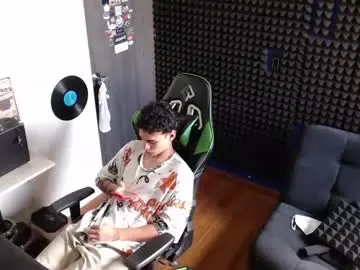 Chaturbate Sex Cam of mr_lollipop77