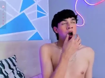 Chaturbate Live Porn of rayan_connor