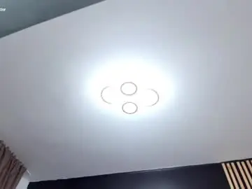 Chaturbate Nude Webcam of fireflowers_