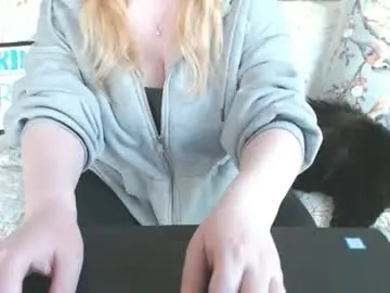 Chaturbate Free Porn Cam of lushcutie