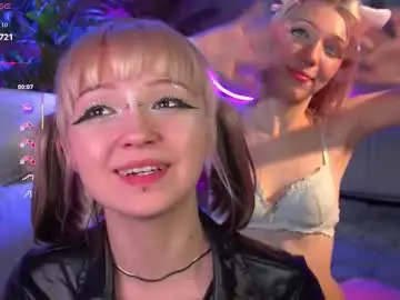 Chaturbate Adult Webcams of nikkisilk