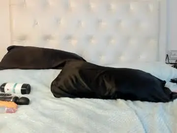 Chaturbate Sex Cam of rouse_sexy_hotxx77