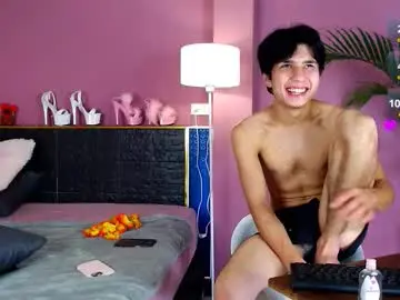 Chaturbate Watch Live Sex Cams of leo_lunaaa