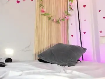 Chaturbate Sex Chat of emmaclark_1