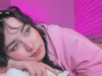 Chaturbate Live Sex Cam of natal_forsy