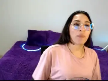 Chaturbate Live Sex Cam of rosse77_
