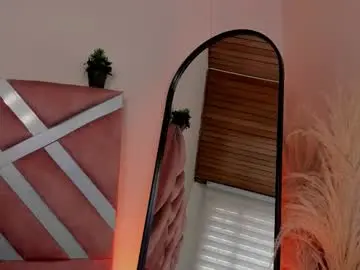 Chaturbate Adult Webcam of violetcollins_