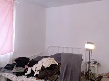 Chaturbate Live Sex Cam of kikimoor