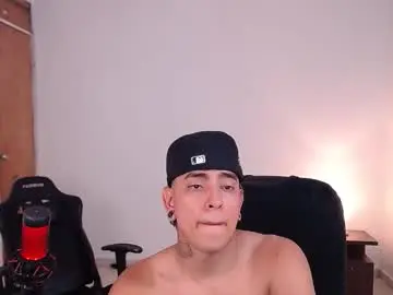 Chaturbate Live Sex of saenz_hotx