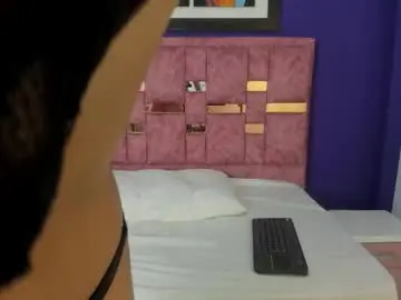 Chaturbate Best live sex cam show of abella_lov