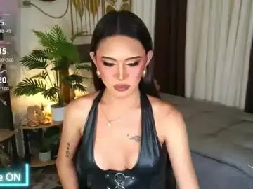 Chaturbate Adult Webcams of carlamoore23