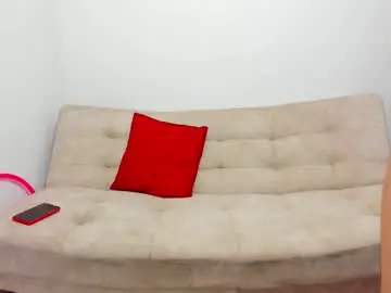 Chaturbate Live Porn of horrny_18_victoria