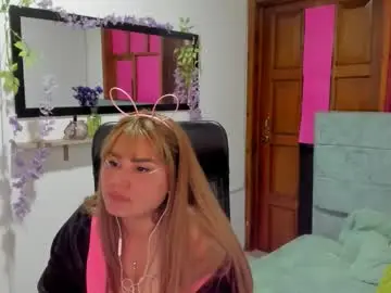 Chaturbate Watch Live Sex Cams of julieta_star69