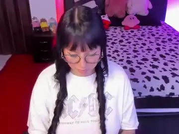 Chaturbate Adult Video Chat of nataliasweet98