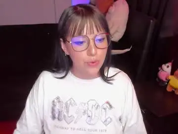 Chaturbate Live Sex Cam of nataliasweet98