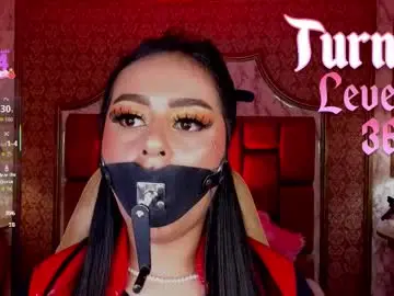 Chaturbate Best live sex cam show of soffiqueen