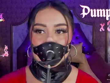 Chaturbate Live Sex Cam of soffiqueen