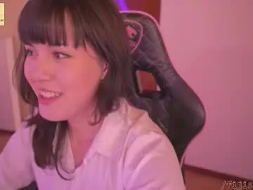 Chaturbate Nude Webcam of fijisakistar