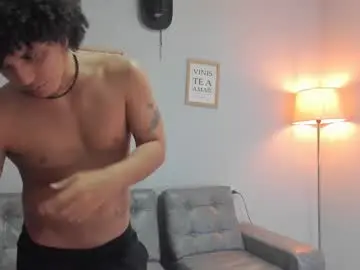 Chaturbate Live Sex Cam of fire_boy69