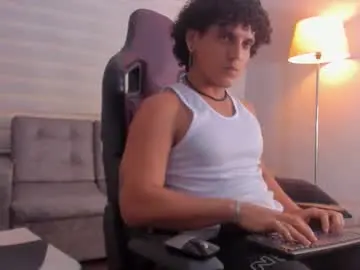 Chaturbate Watch Live Sex Cams of fire_boy69