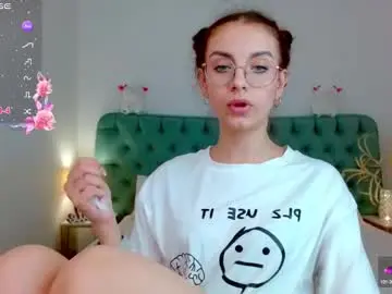 Chaturbate Adult Webcam of l1ttle_angel__