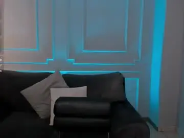 Chaturbate Watch Live Sex Cams of maiacollins