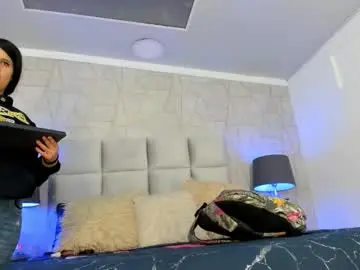 Chaturbate Free Porn Cam of yara_bliss_