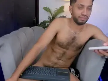 Chaturbate Best Webcam of tommyolimpo
