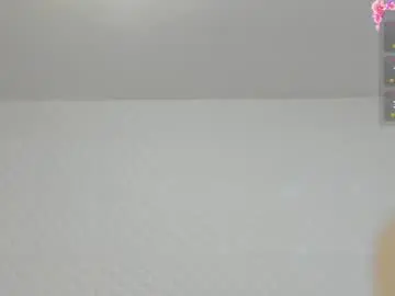 Chaturbate Live Sex Cam of dolly_pocket