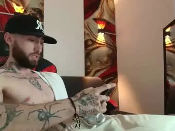Chaturbate Live Sex of luke_davis01