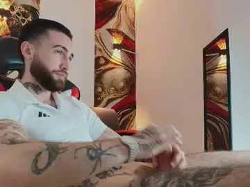 Chaturbate Live Porn of luke_davis01