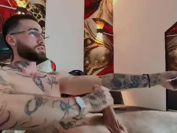 Chaturbate Watch Live Sex Cams of luke_davis01