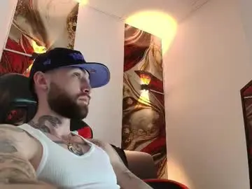 Chaturbate Adult Webcams of luke_davis01