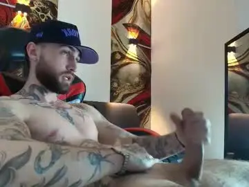 Chaturbate Live Sex of luke_davis01