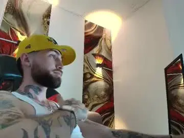 Chaturbate Live Sex Cam of luke_davis01