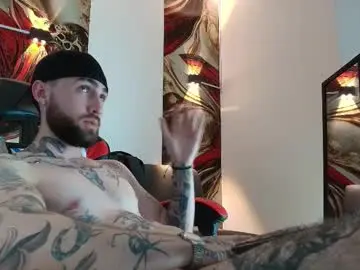 Chaturbate Live Sex of luke_davis01