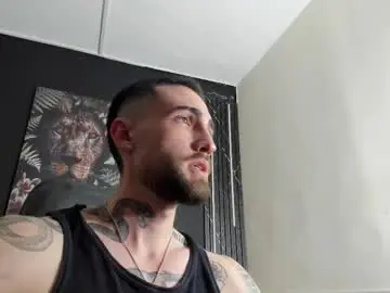 Chaturbate Private Sex Chat of luke_davis01