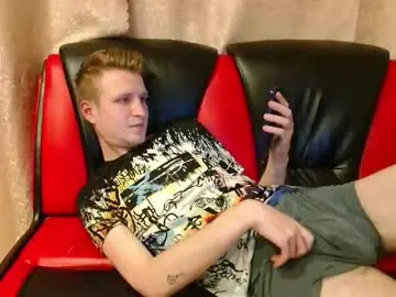 Chaturbate Live Porn of oscar_wildy