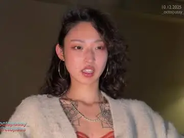 Chaturbate Watch Live Sex Cams of _octopussy_