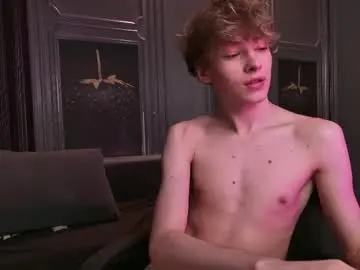 Chaturbate Private Sex Chat of curlytwinkboy