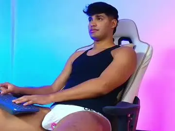 Chaturbate Live Porn of jimmy_leeh_