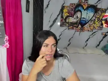 Chaturbate Nude Webcam of pocahontas_98113116