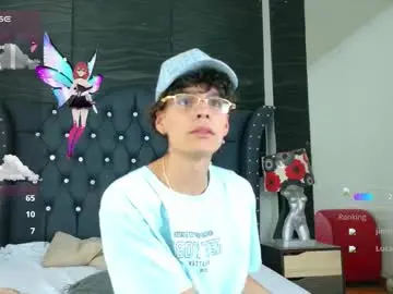 Chaturbate Free Porn Cam of axelwolfe