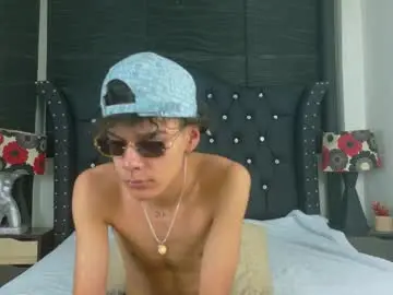 Chaturbate Adult Webcams of axelwolfe