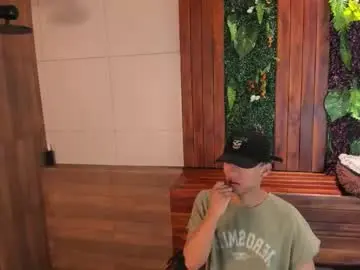 Chaturbate Watch Live Sex Cams of labrinthteasing