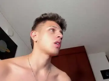 Chaturbate Sex Cam of kevin_ahs1